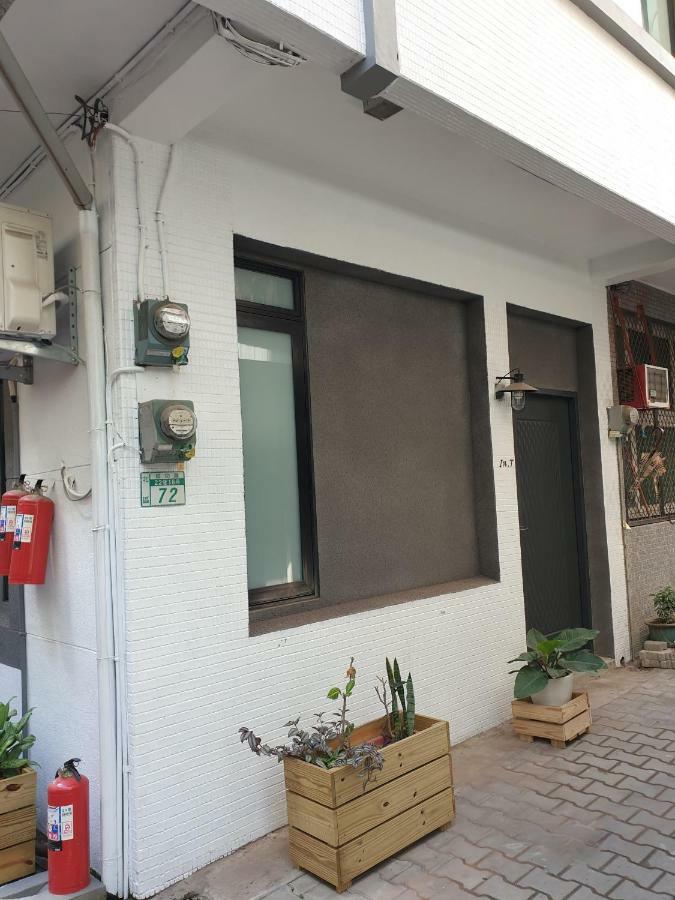 In.T Apartment Tainan Bagian luar foto
