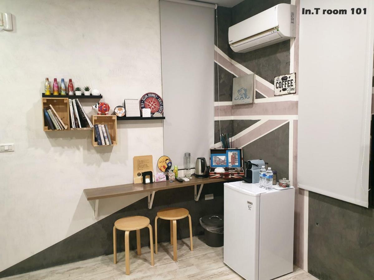In.T Apartment Tainan Bagian luar foto