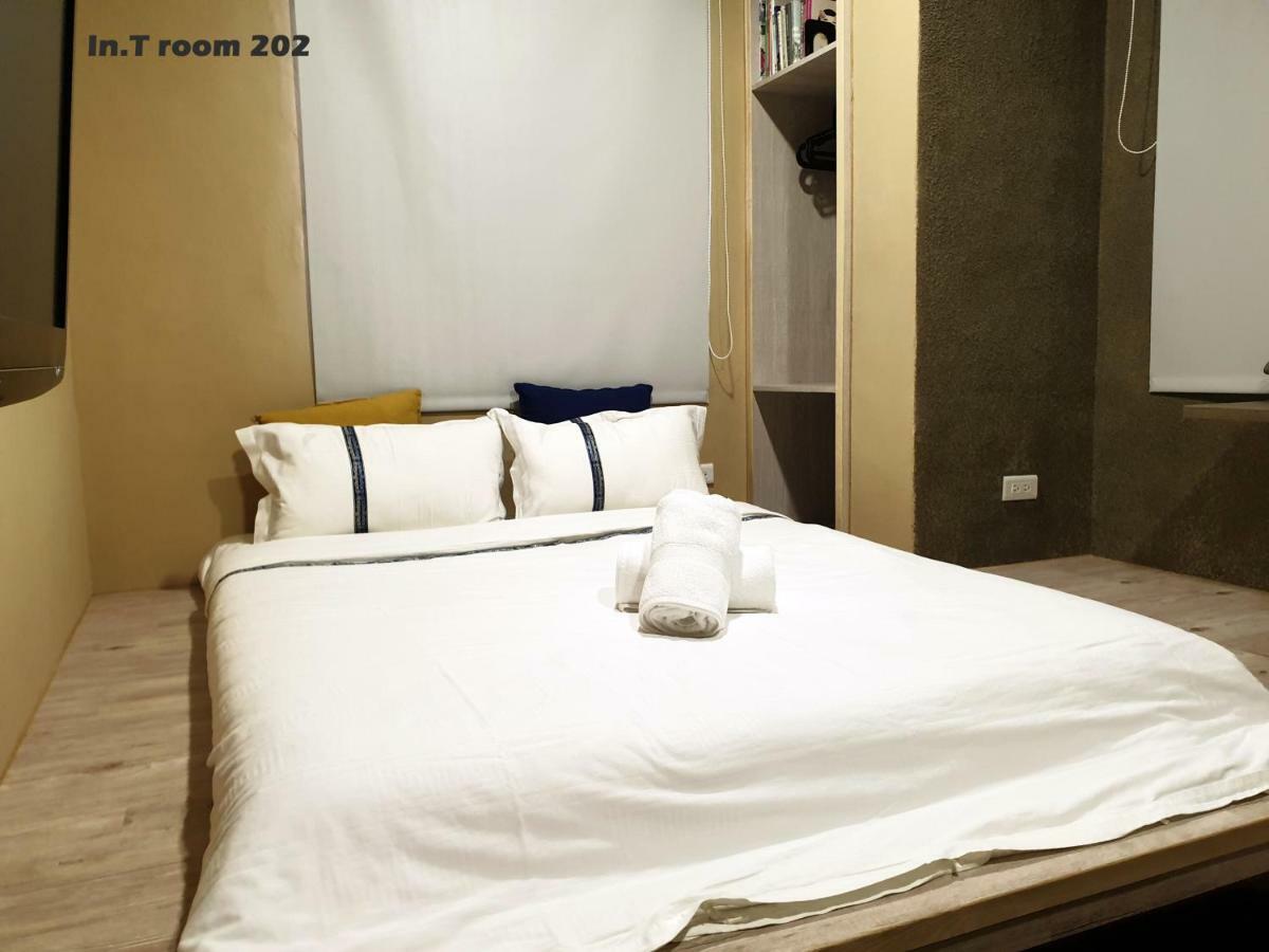In.T Apartment Tainan Bagian luar foto