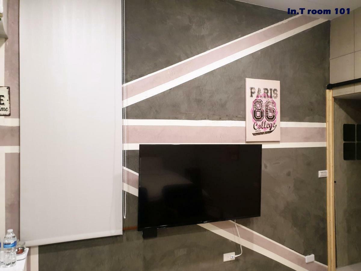 In.T Apartment Tainan Bagian luar foto