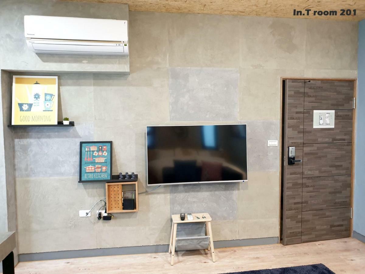 In.T Apartment Tainan Bagian luar foto